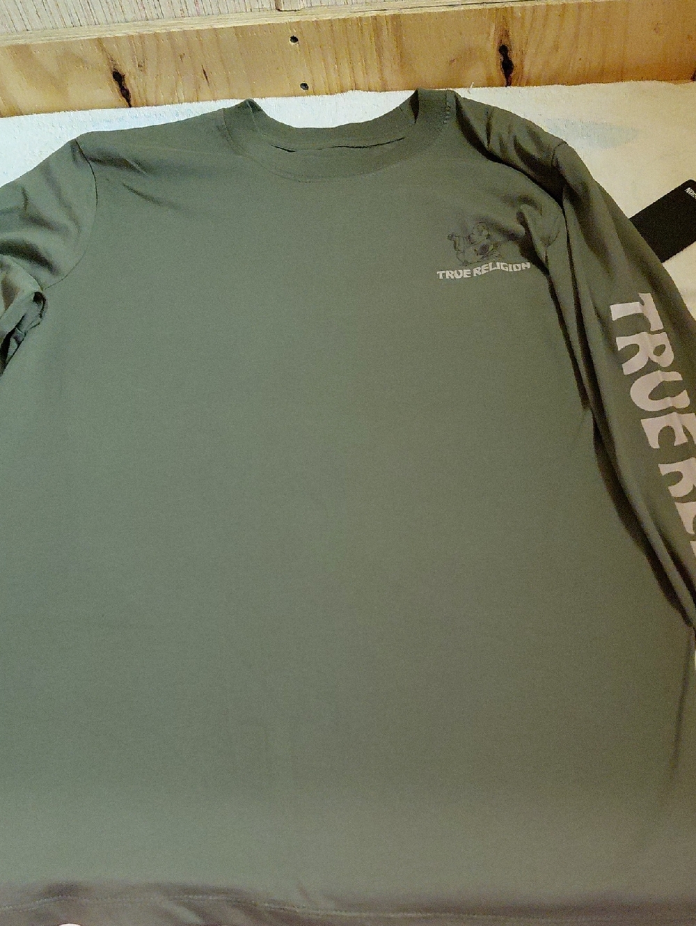 True Religion Men's Olive Long Sleeve Graphic Tee, NWT, Size Medium
